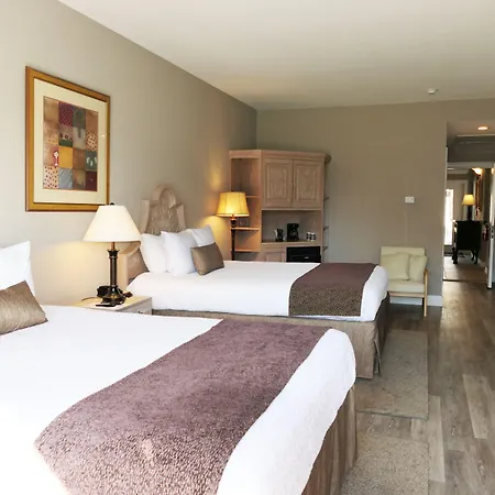 Vintage Villas Hotel-3